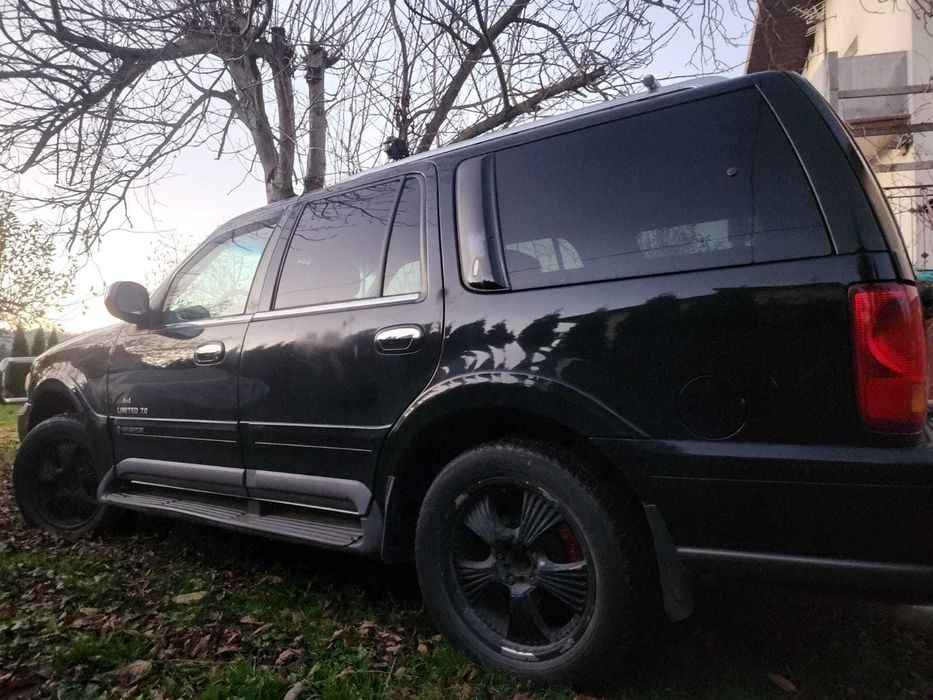 Lincoln Navigator