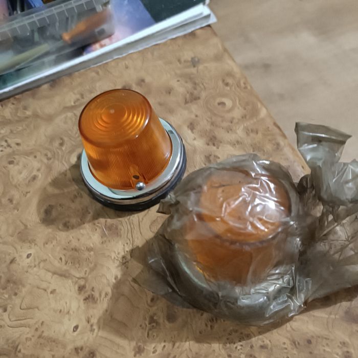 Kierunkowskaz migacz żuk smutek oryginał prl