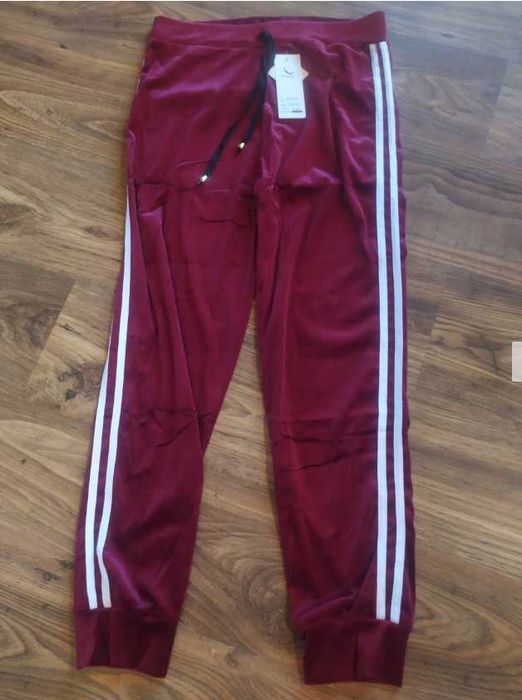 Spodnie welurowe bordo, lampasy XXL/XXXL