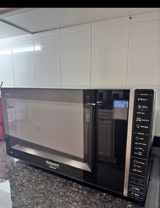 Microondas Hotpoint