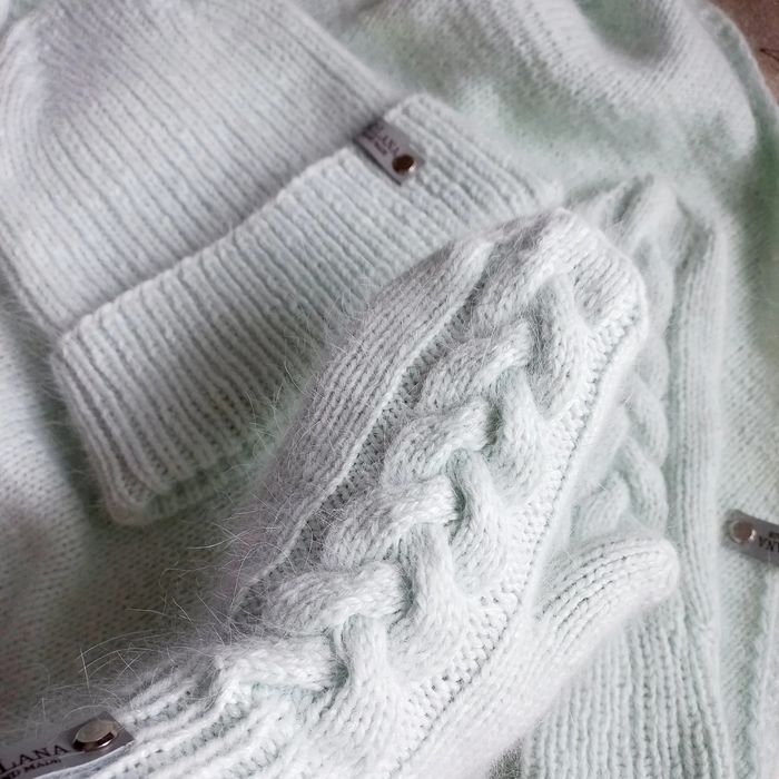 Комплект зимовий  - шапка, бактус ,рукавиці