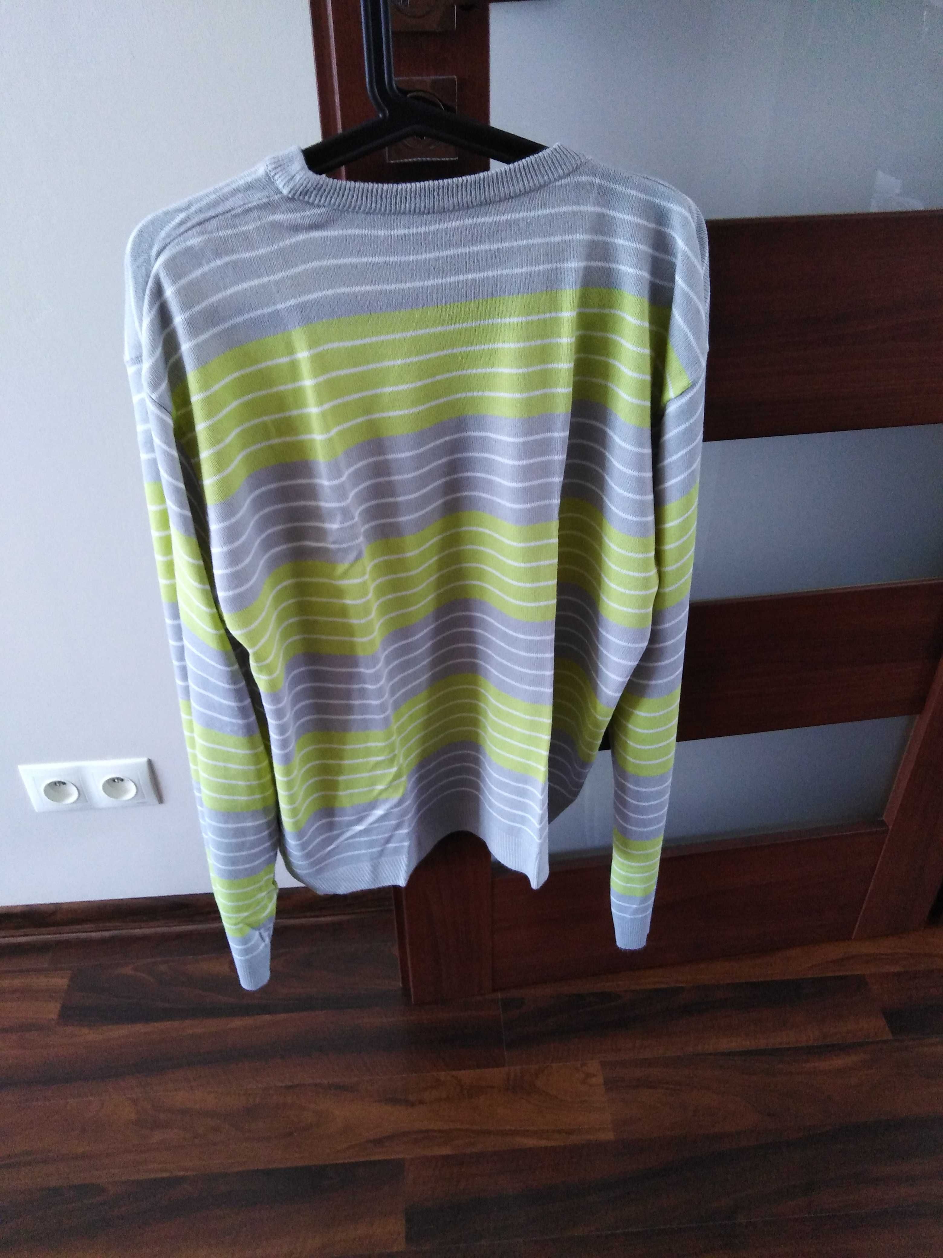 Sweter w paski AMBER