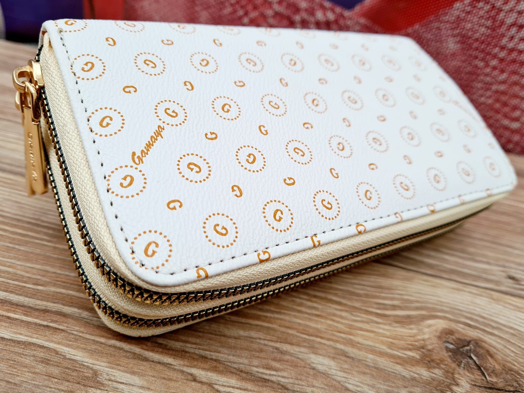 Nowy modny piękny portfel damski na dwa zamki biały