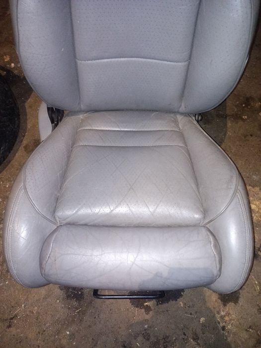 Ford explorer сидіння механізми сидінь