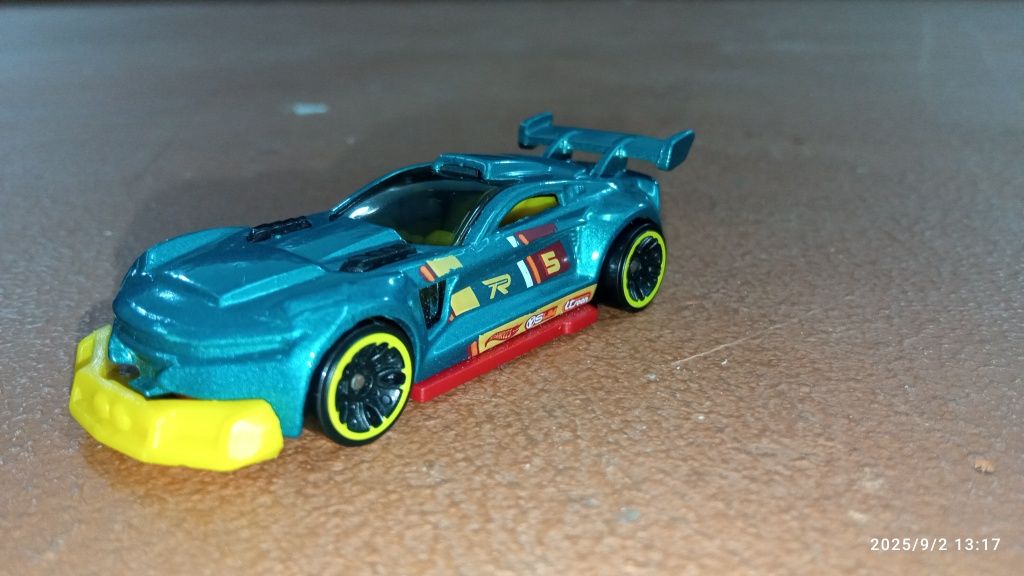 Carro hot wellss track riper edição especial