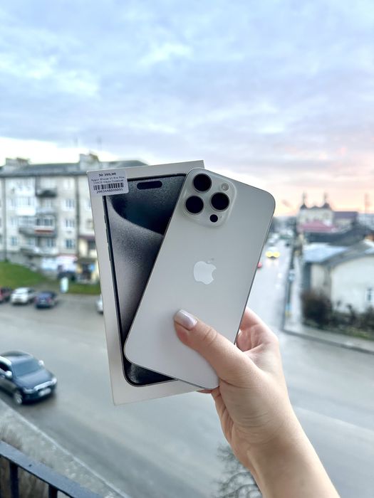 Apple iPhone 15 Pro Max 256Gb White Titanium 100% в ідеальному стані