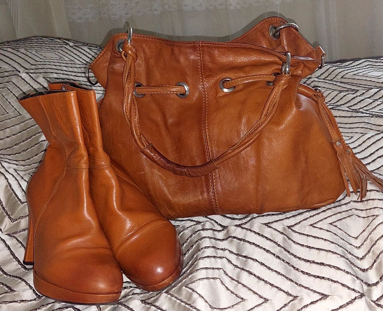 Комплект шкіряна сумка черевики Carlo Pazolini 39 розмір