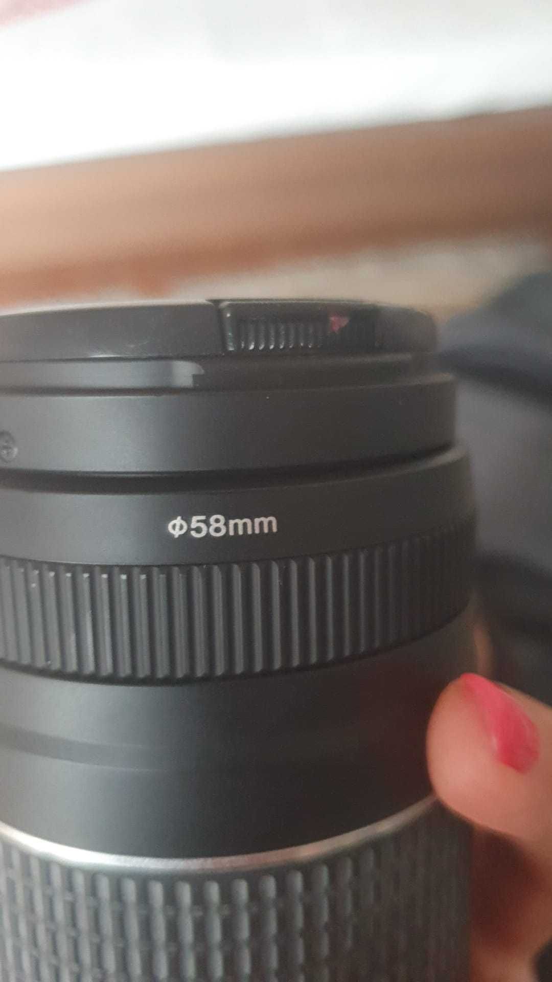 Canon Zoom Lens EF 75-300 mm 1:4 - 5.6 III