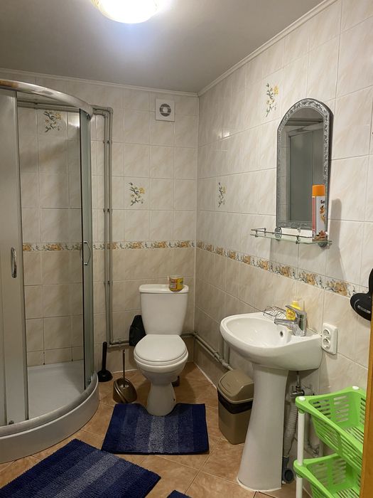 Будинок біля річки