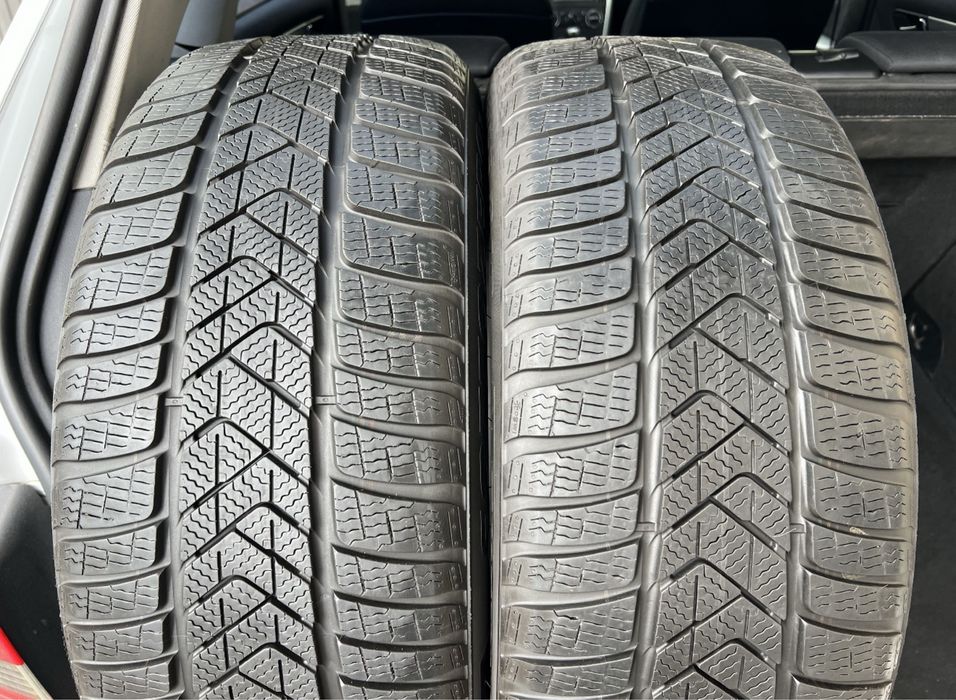 PIRELLI 225 55 r18 Winter Sottozero 3 2021 85% протектору ЗИМА 2 штуки