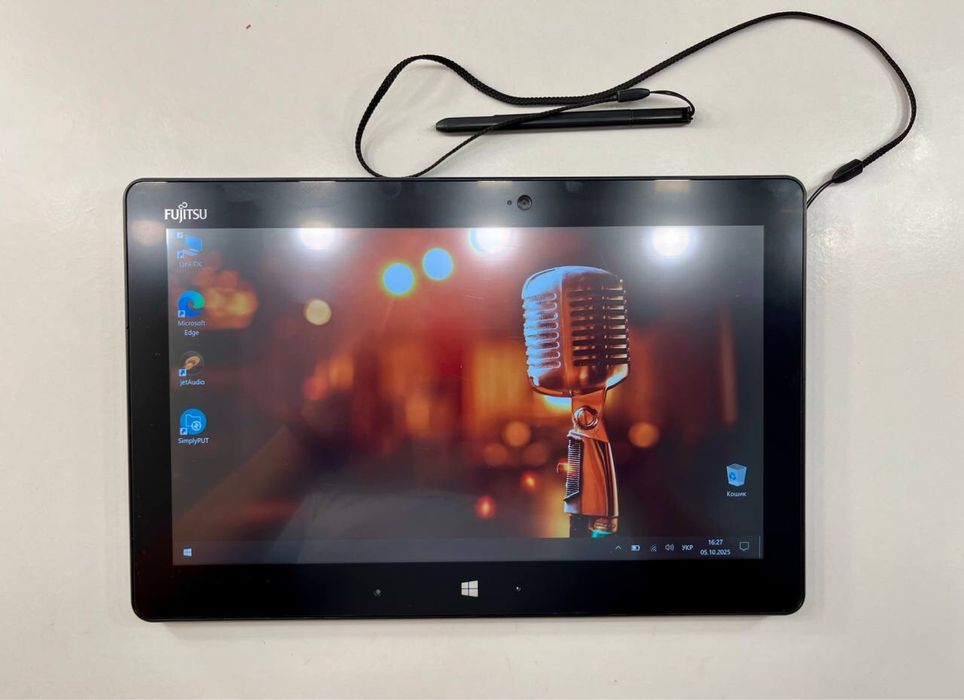 Планшет Fujitsu q616