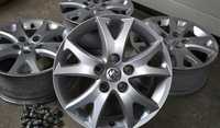 Oryginalne felgi alu Toyota 6,5x16 cali ET45 5x114,3 Auris Corolla