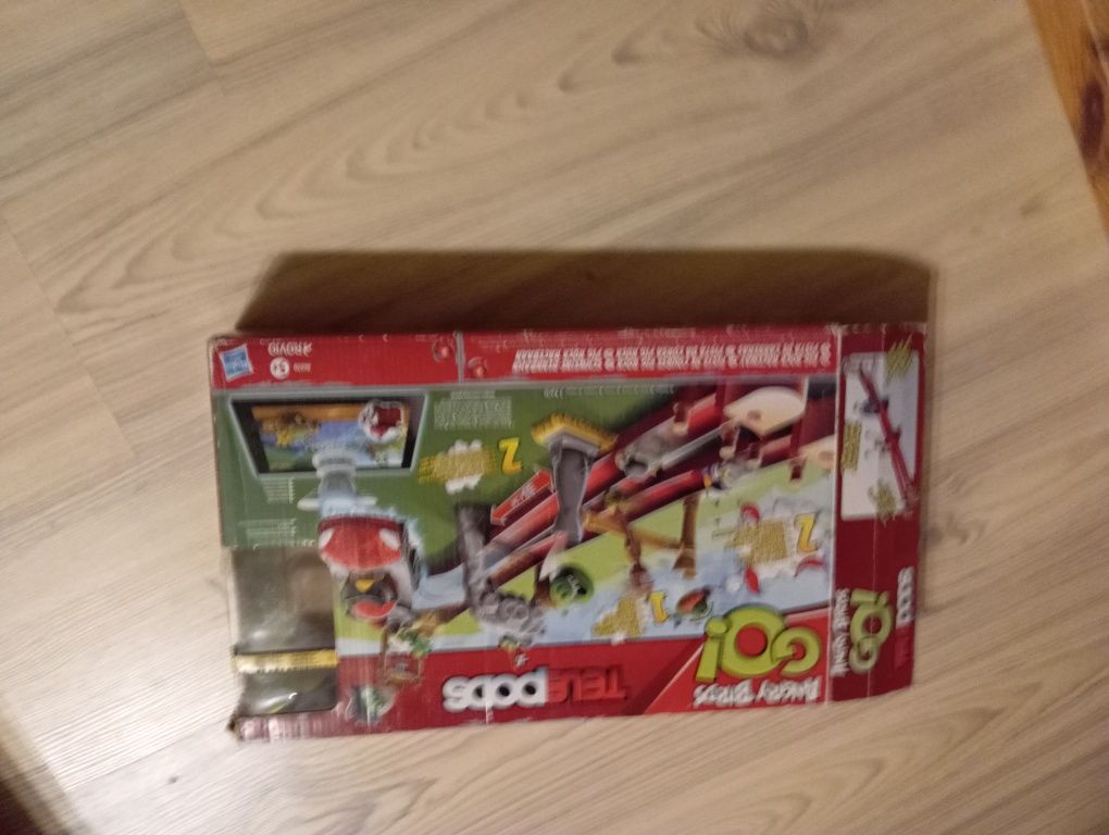 Angry birds go..