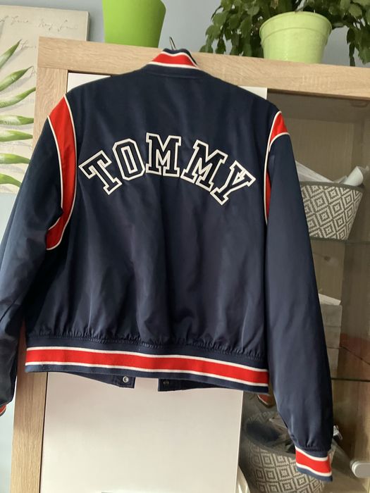 Kurtka bomberka damska