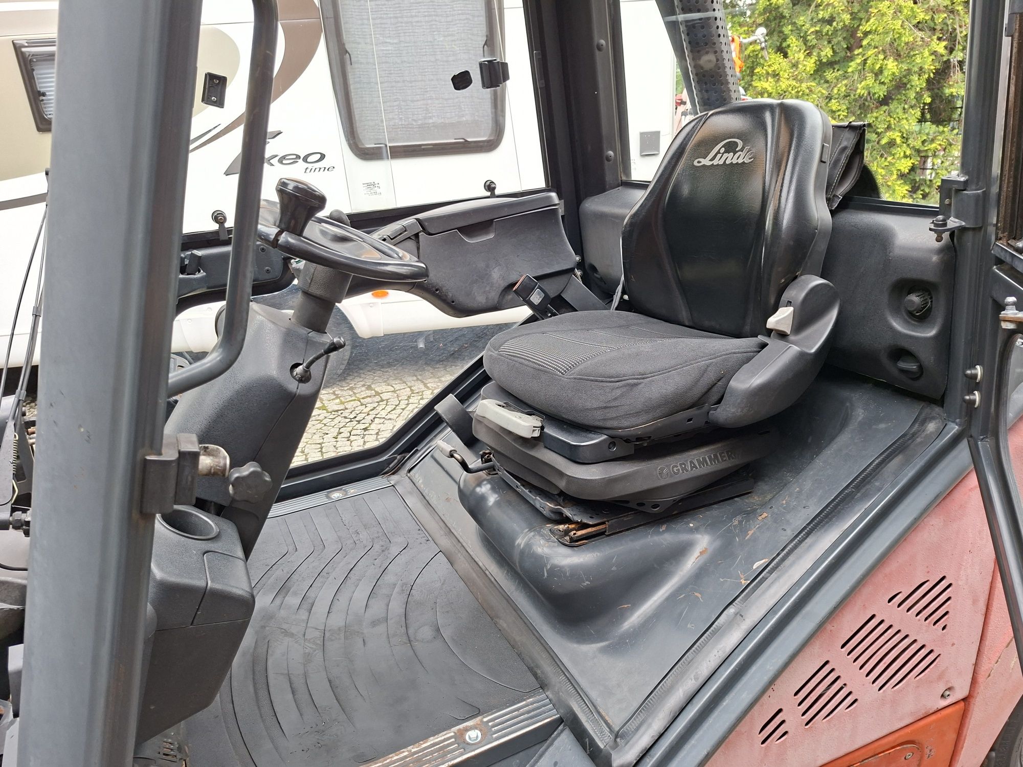 Wózek widłowy Linde H 25 Diesel