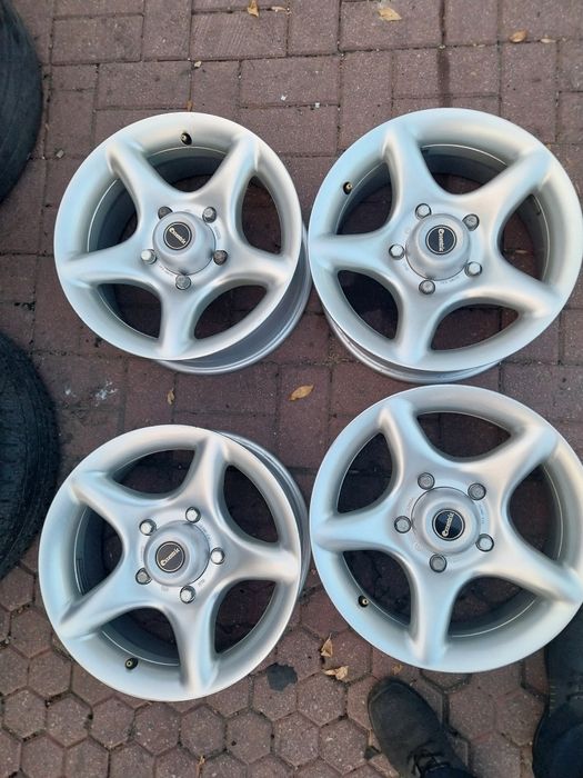 Felgi Aluminiowe SUZUKI VITARA 16" 5x139,7 7J ET13 IDEALNY STAN !