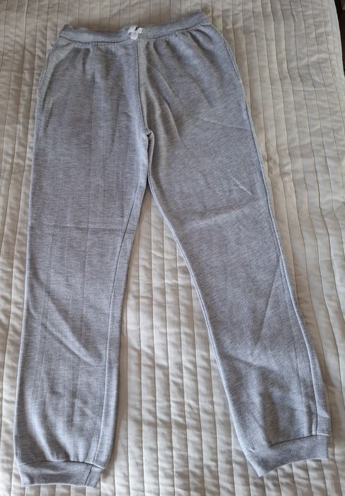 Spodnie dresowe KIK dla chłopca, rozm. 158/164