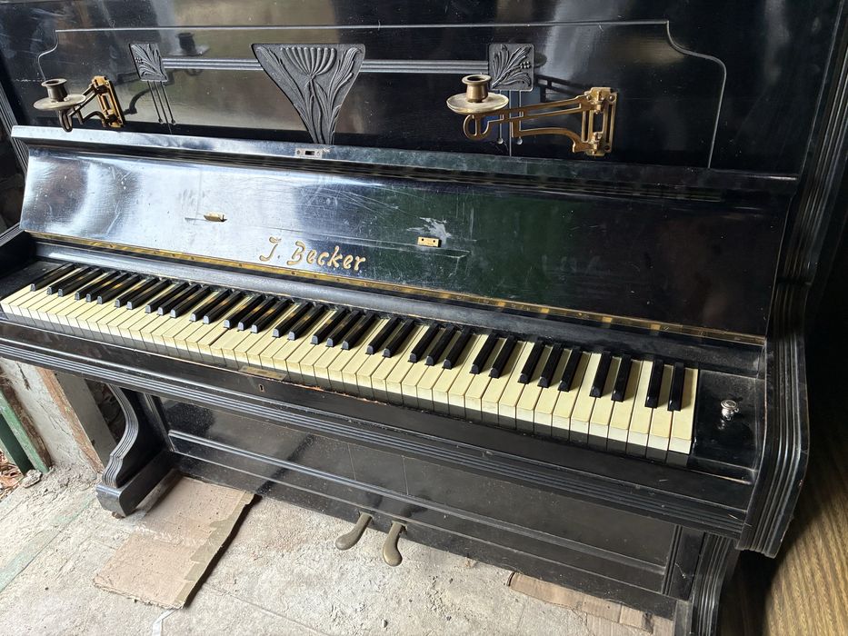 Піаніно, продам піаніно у дуже гарному стані