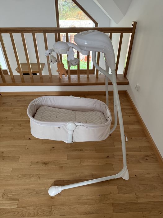 Leżaczek bujaczek Lionello Henny