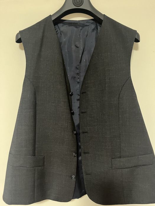 Zestaw garniturowy z pasujacymi spodniami i kamizelką rozmiar 50