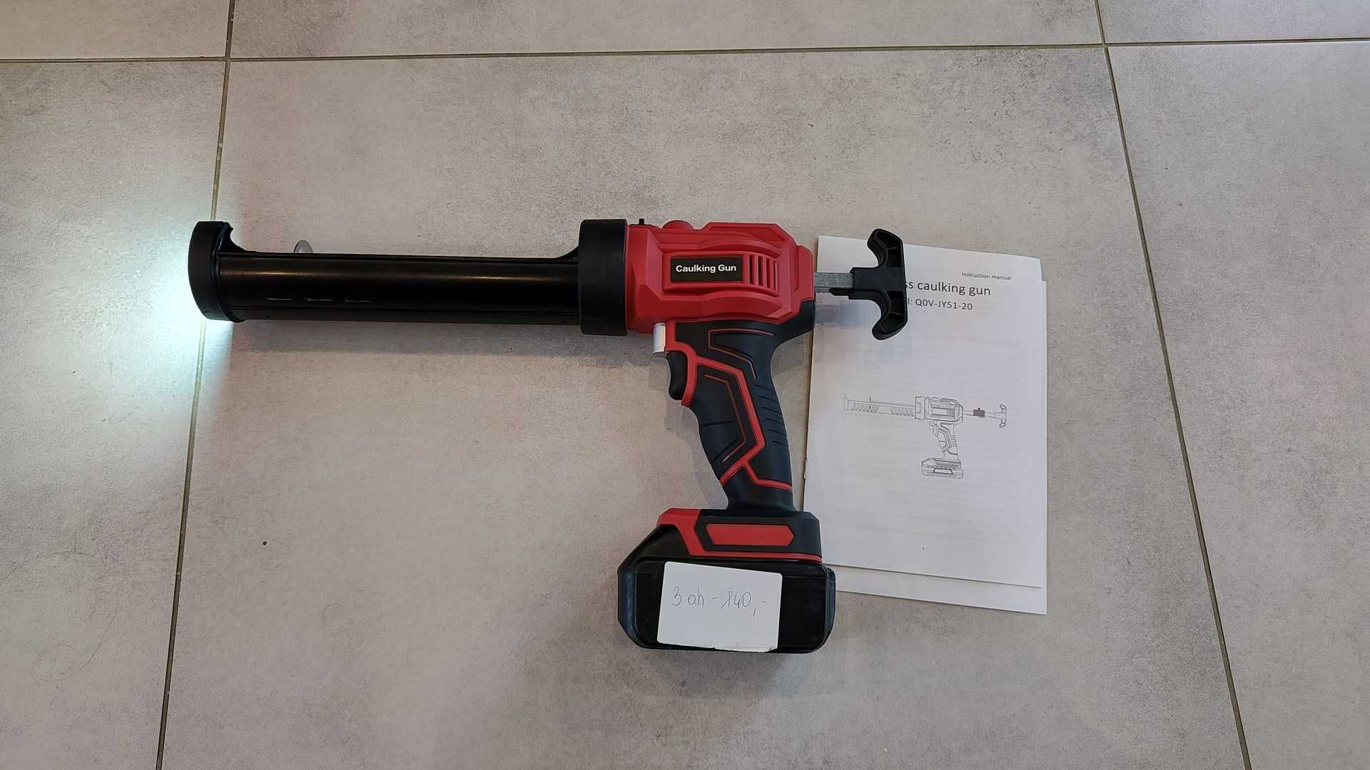 Pistolet / Wyciskacz do silikonu / kleju Do aku Makita 18V akumulator