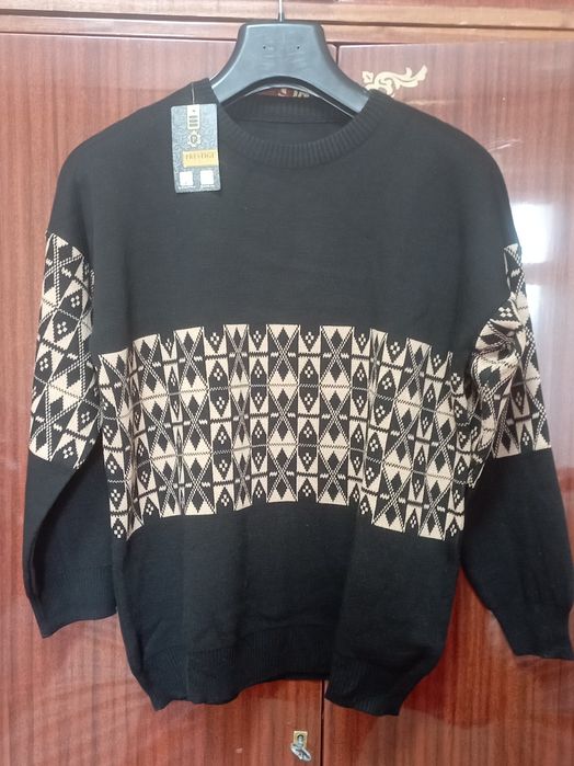 Свитер женский оверсайз