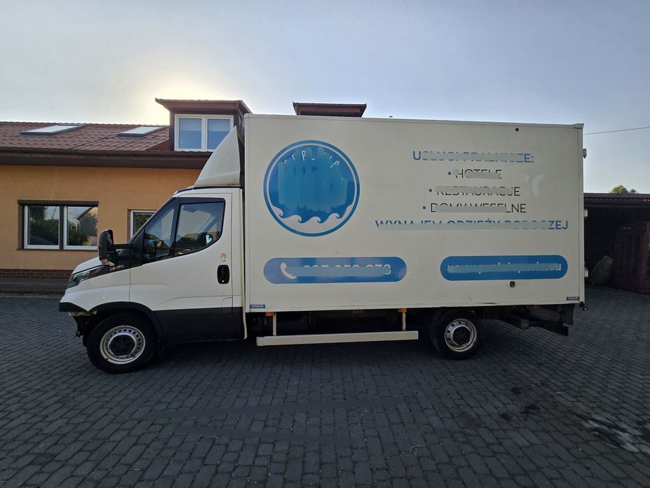 Iveco 35s17 kontener winda  automat 3.0