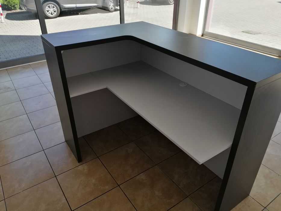 Lada recepcyjna Recepcja narożna