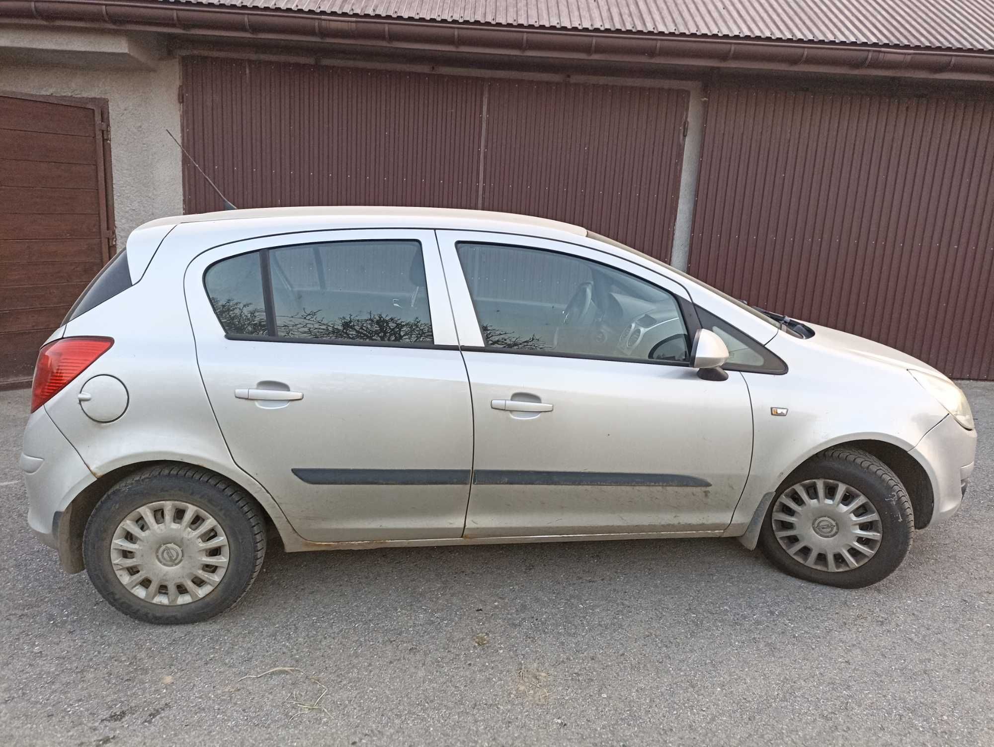 Sprzedam Opla Corsę D 1.3 cdti