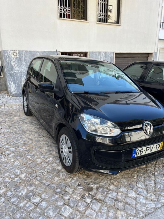 VW Up! 2015 com 140.000kms (5 Portas)