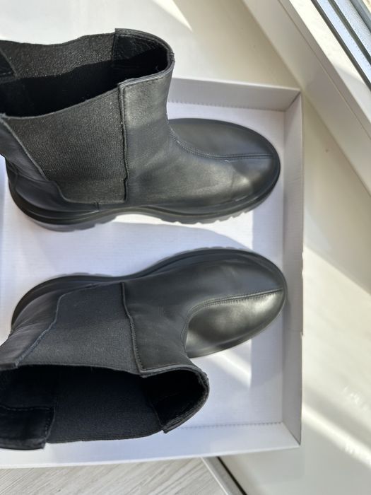 Жіночі ботільони Bottillon, 39 розмір, майже нові