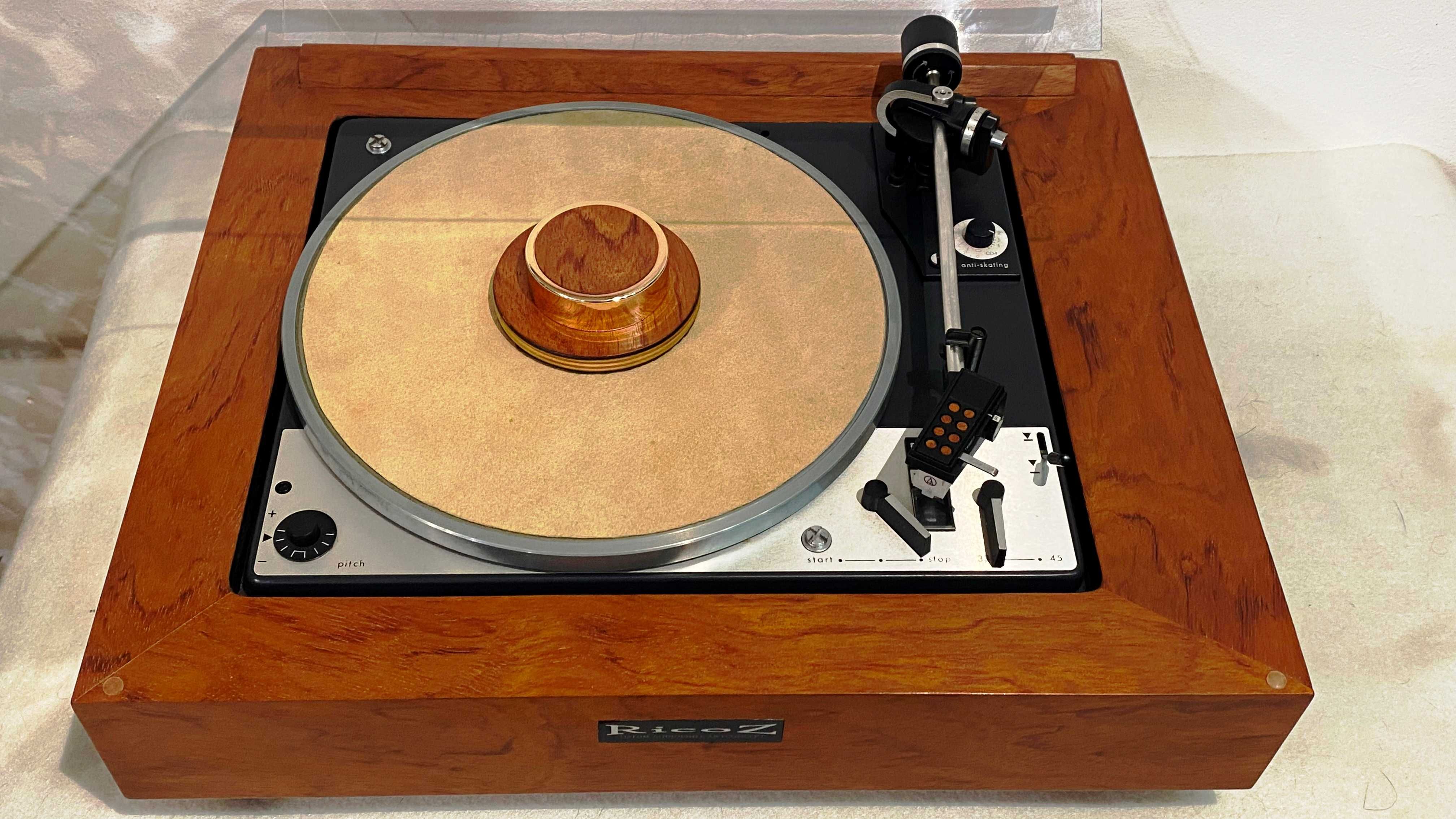 gramofon EXCLUSIVE - -DUAL