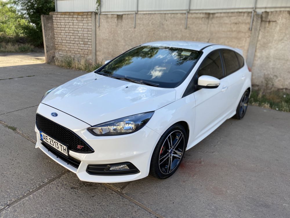 Ford Focus ST, 2018