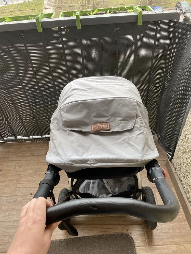 Lekki ultralekki wozek 2w1 mountain buggy swift