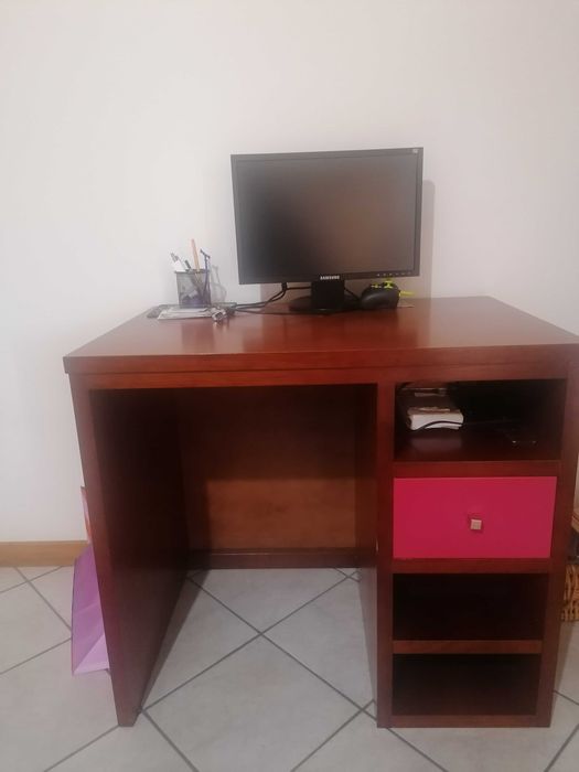 Secretária madeira maciça