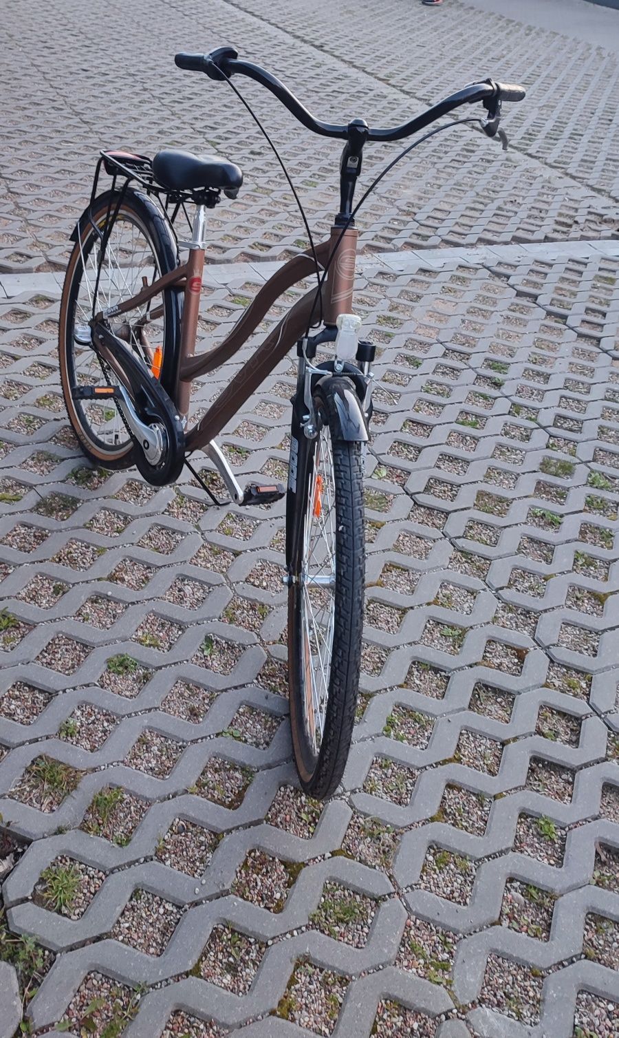 SVR Elite 28 rower miejski rama 18 alu 3bieg złoty
