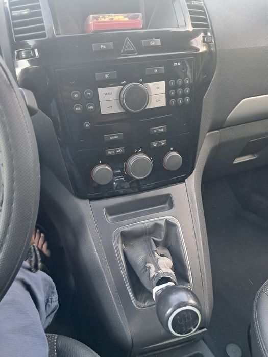 Продам опель зефіра 1,9 дізель.4600 без торгу