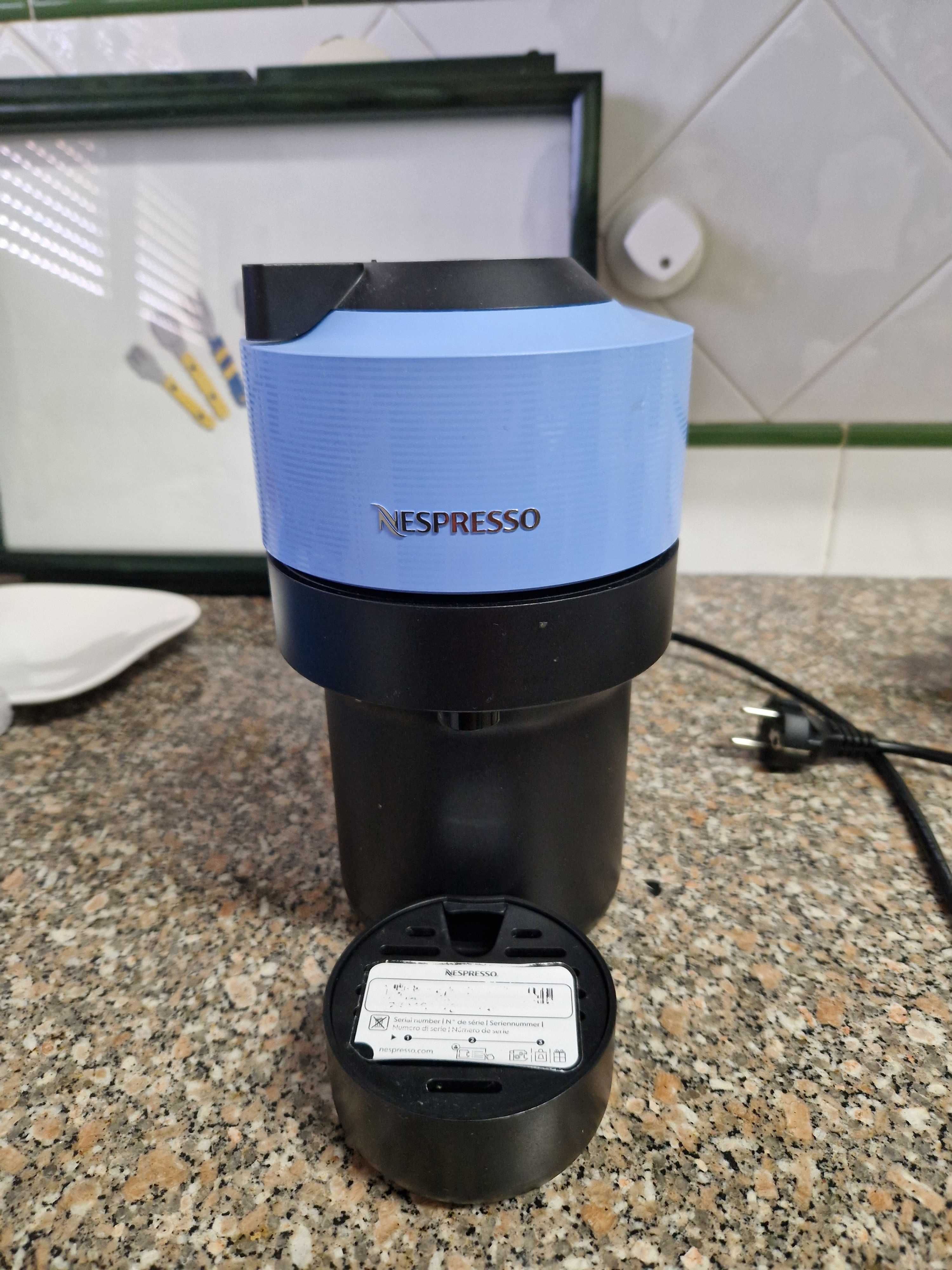 Maquina de café Nespresso Vertuo