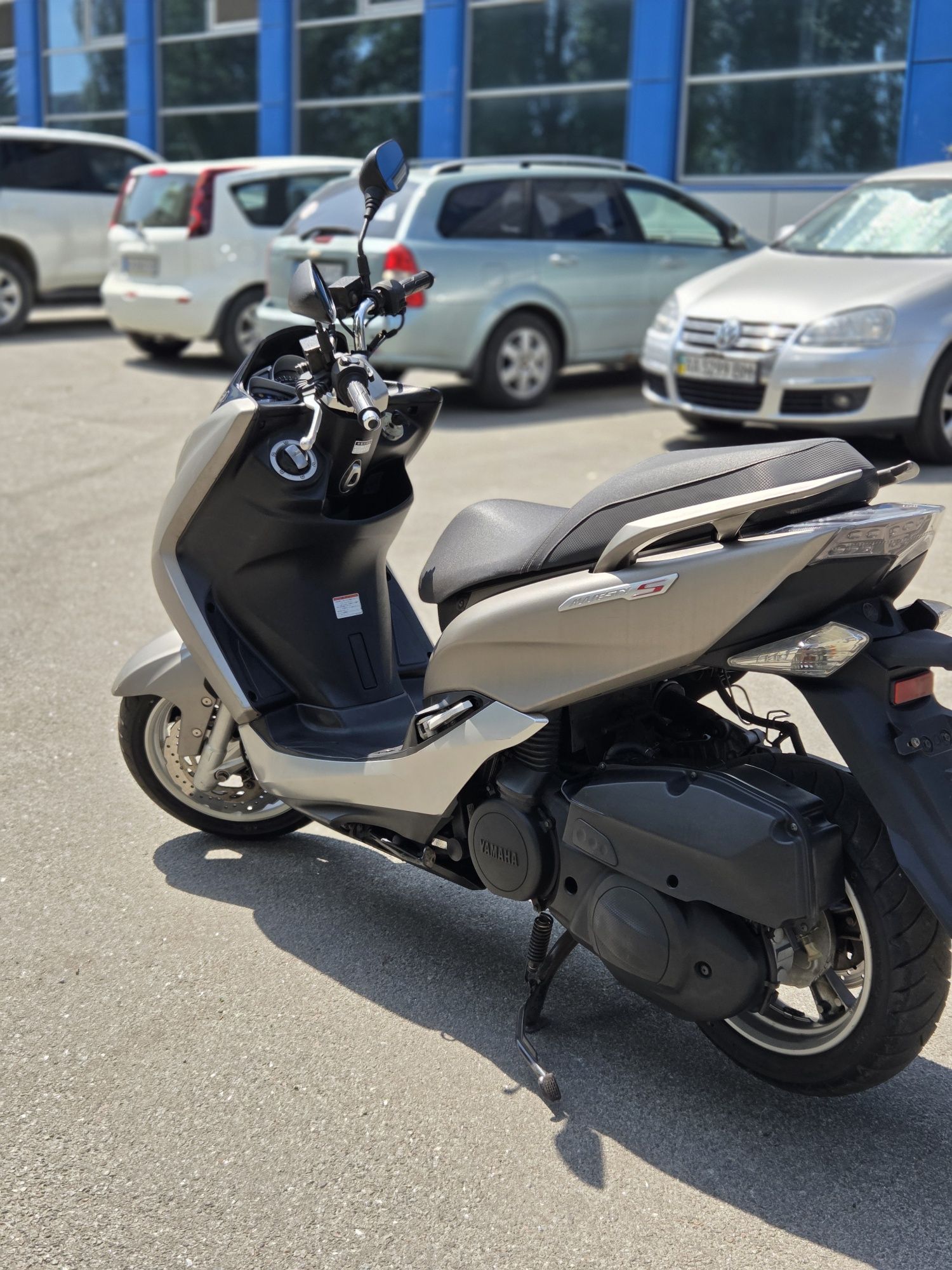 Максіскутер скутер Yamaha Majesty 155 S з контейнера