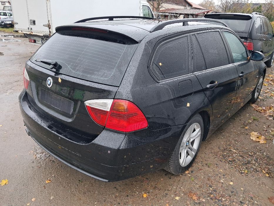 BMW 320 D 140 km zadbana