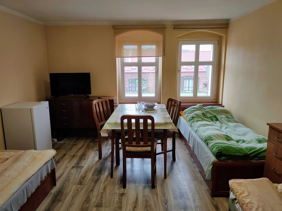 Noclegi na wsi 5 km od Lubina (dolnośląskie). Pełny cennik w opisie.