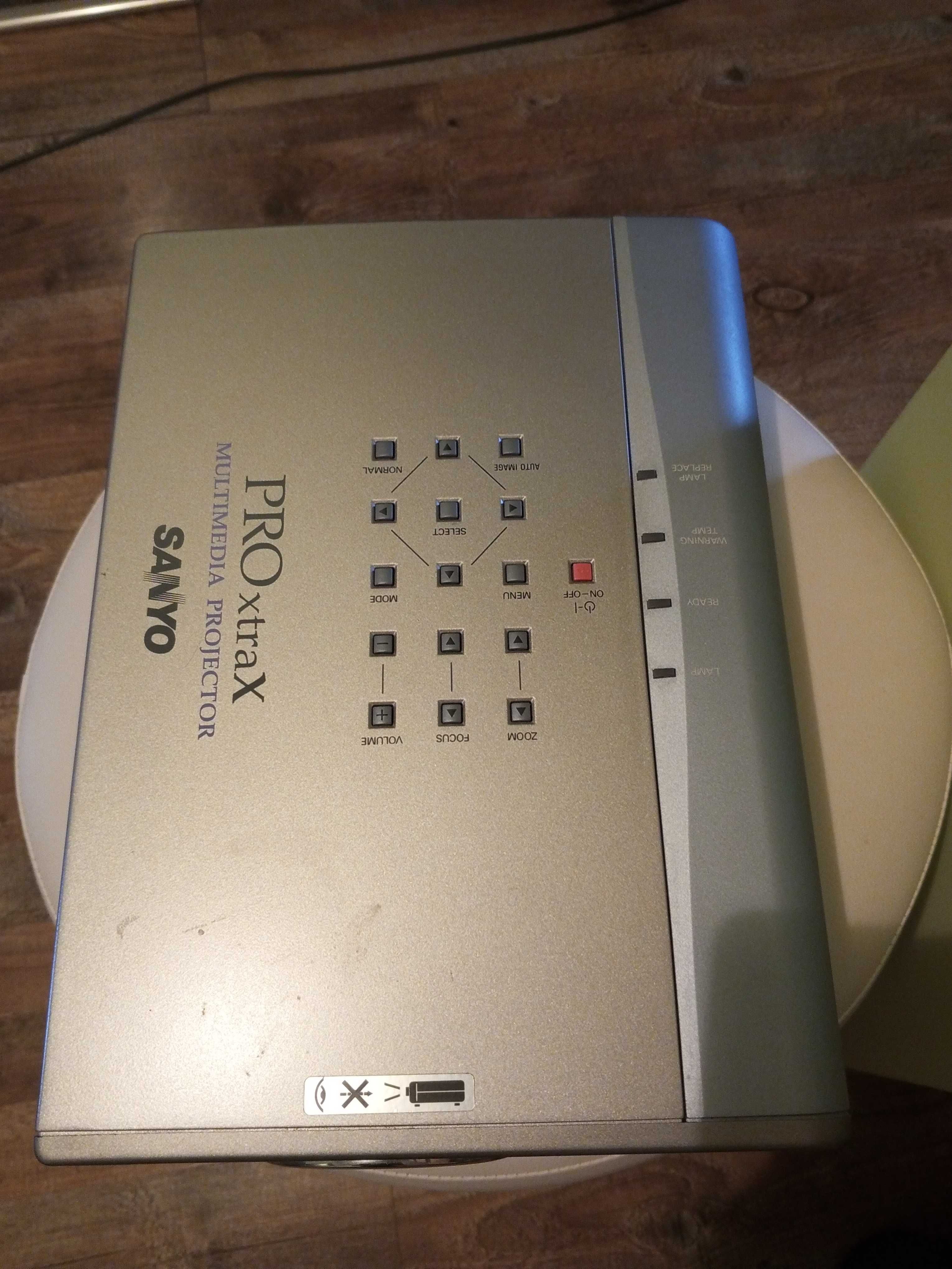 Projektor multimedialny Sanyo PROxTrax