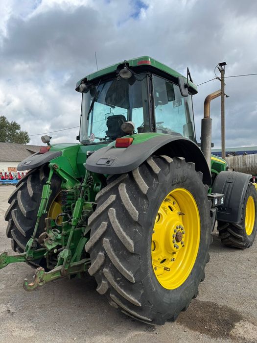 Джон Дір 8320 JOHN DEERE