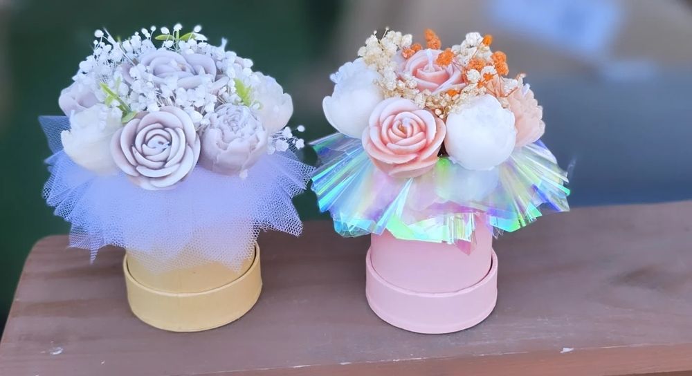 Flower box candle