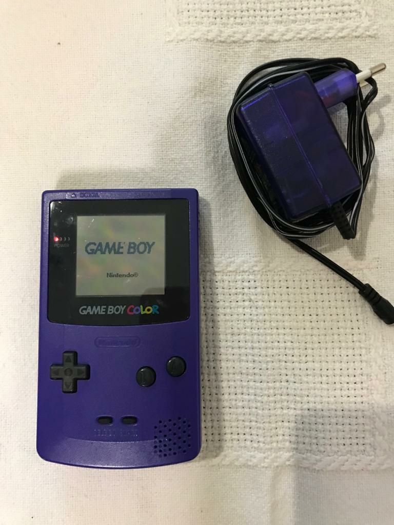 Game boy color + jogo + carregador