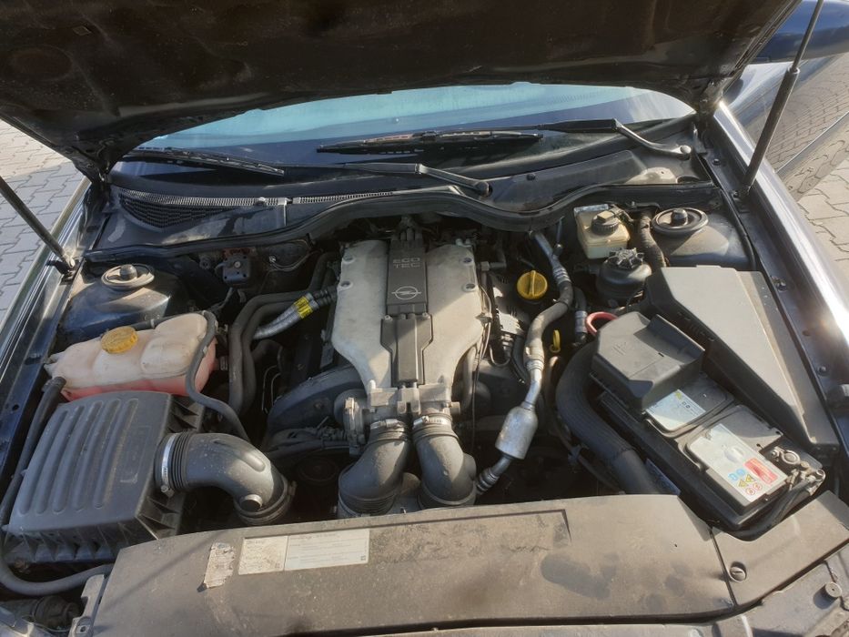 OPEL OMEGA B 2002r - Lift  / / 2.6 v6 180KM / /