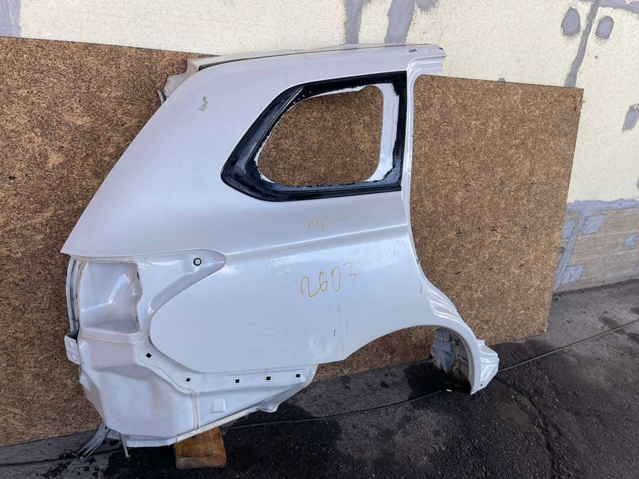 Чверть чвертка крило Mitsubishi Outlander 13-20