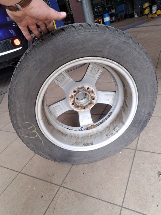 Alufelgi 16 6.5jx16h2 dezent ts8987 5x114.3 + opony