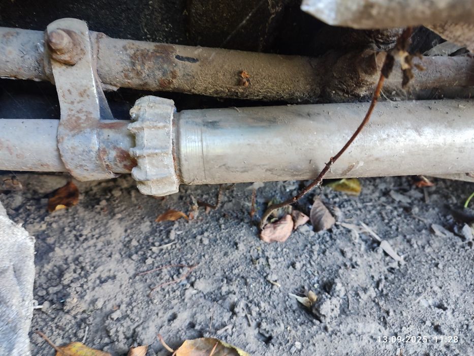 Вихлопні труби мотоцикла МТ.