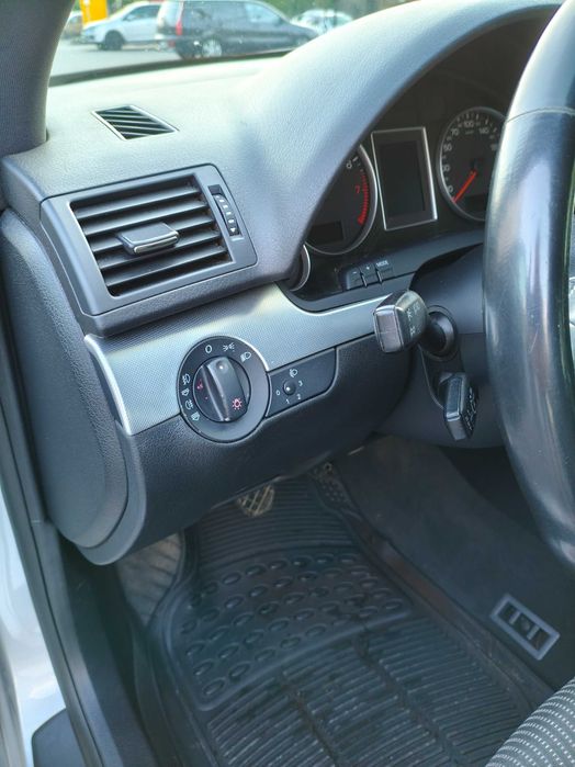 Продам Audi A4B7 2007 1.6 бензин механіка